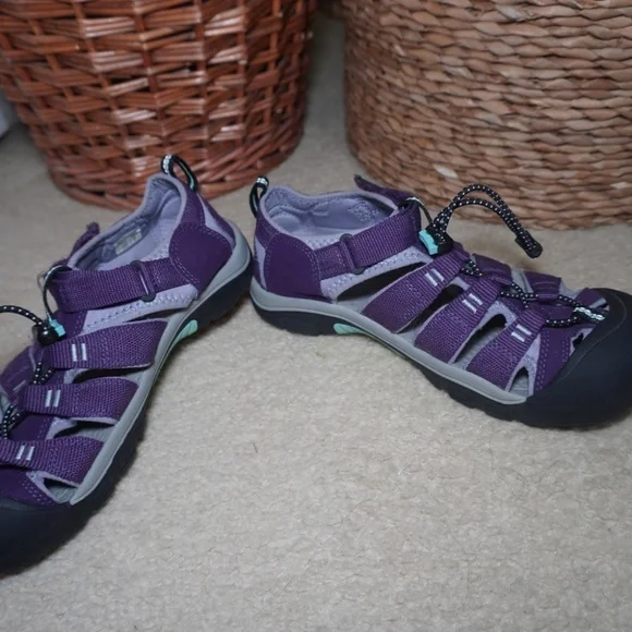 Keen Newport H2 Periwinkle Purple Waterproof Quick Dry Supportive Sandal Size 6 - Picture 2 of 8